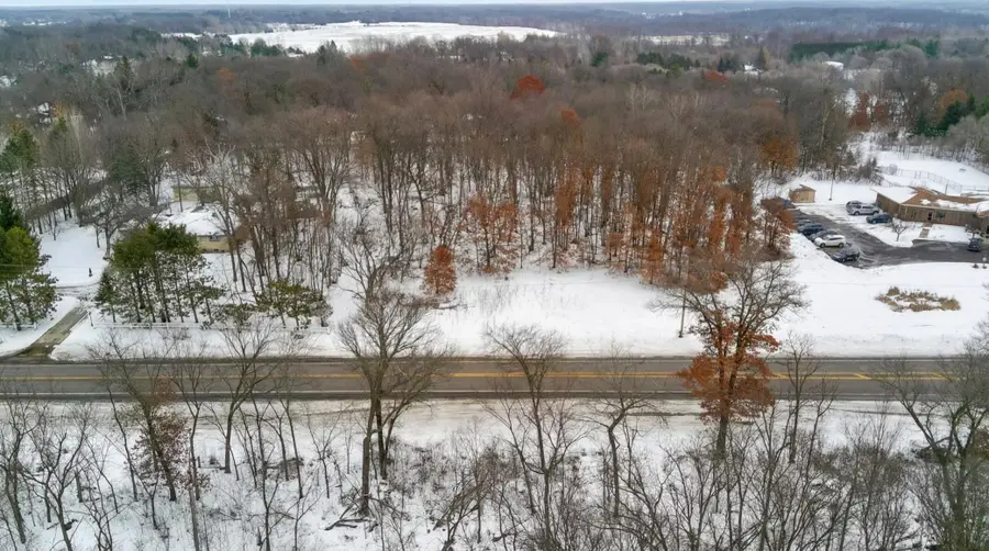 19043 Lake George Boulevard Nw, Oak Grove, MN 55303 - #2