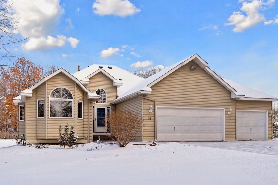 39 154th Avenue Ne, Ham Lake, MN 55304 - #2