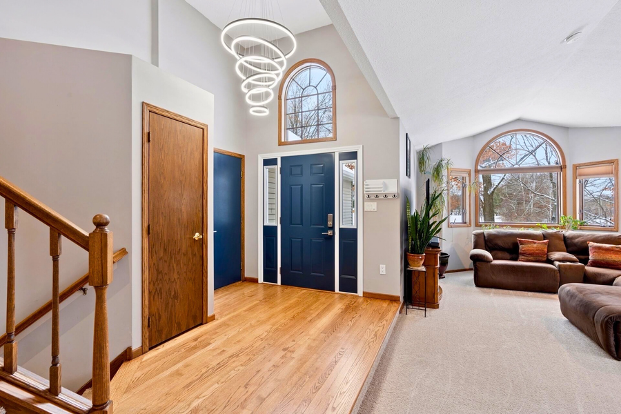 39 154th Avenue Ne, Ham Lake, MN 55304 - #3