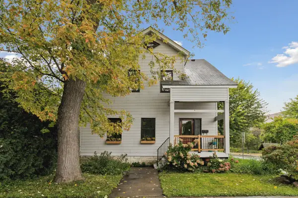 900 E River Terrace, Minneapolis, MN 55414