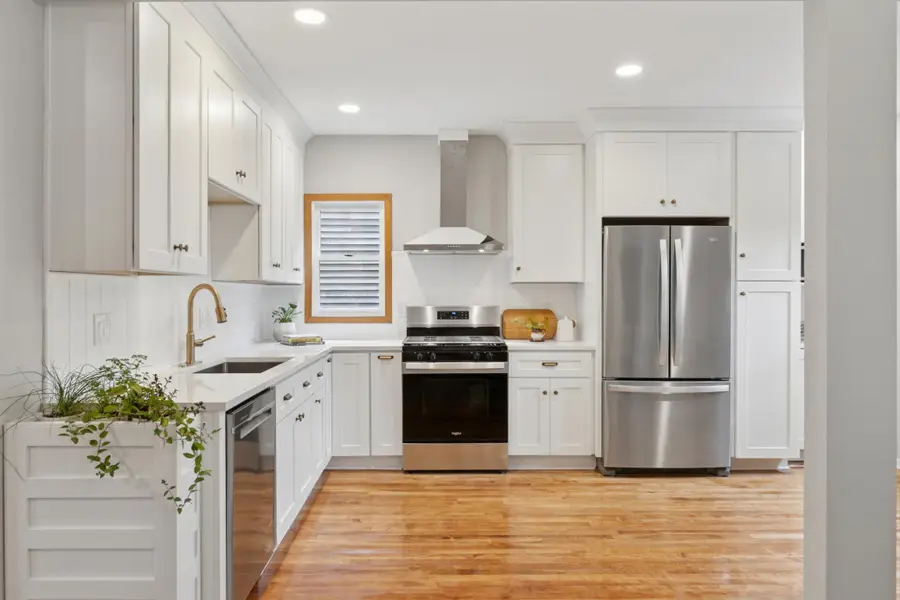 900 E River Terrace, Minneapolis, MN 55414 - #2