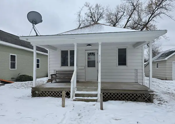 418 3rd Street Sw, Pipestone, MN 56164