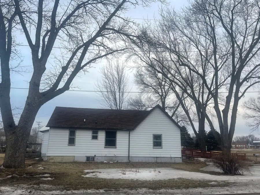 200 5th Street, Walnut Grove, MN 56180 - #3