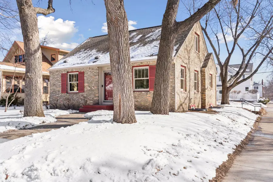 3255 47th Avenue S, Minneapolis, MN 55406 - #3