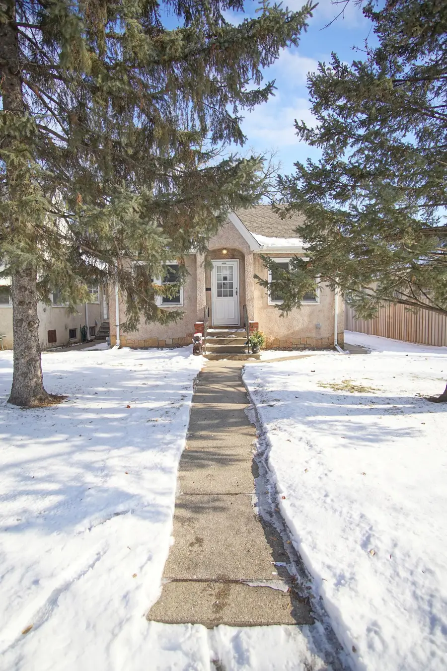 4609 34th Avenue S, Minneapolis, MN 55406 - #2