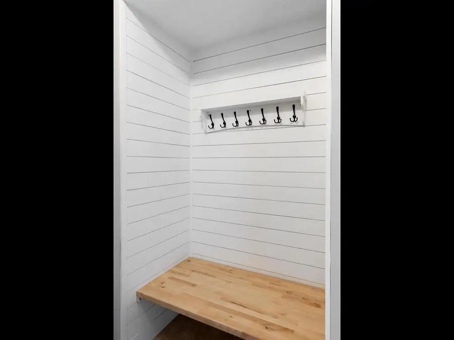 6909 Unity Avenue N, Brooklyn Center, MN 55429 - #3