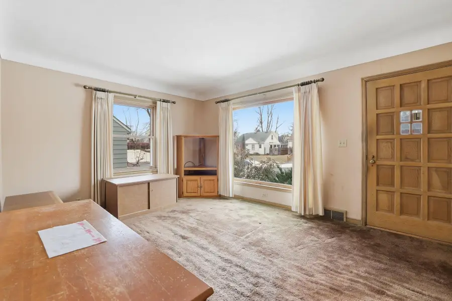 1610 Fremont Avenue, Saint Paul, MN 55106 - #3