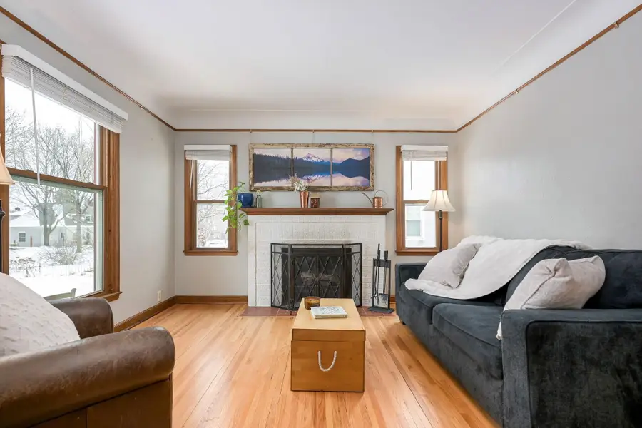 2330 Roosevelt Street Ne, Minneapolis, MN 55418 - #3