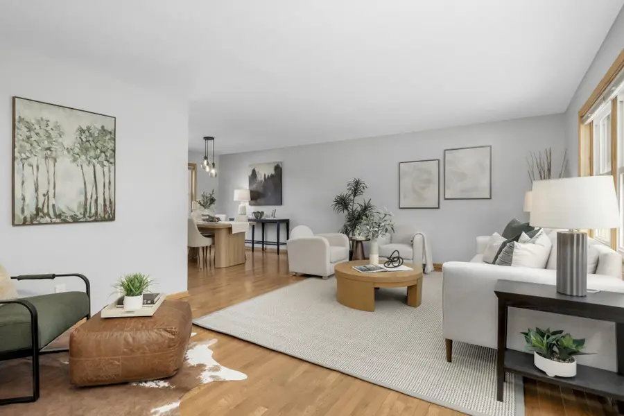 5245 Oxford Street N, Shoreview, MN 55126 - #3