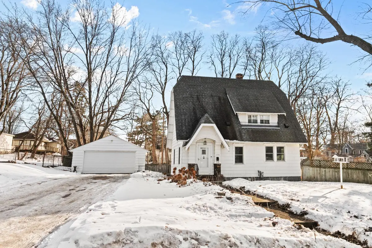 2714 9th Avenue E, North Saint Paul, MN 55109 - #1