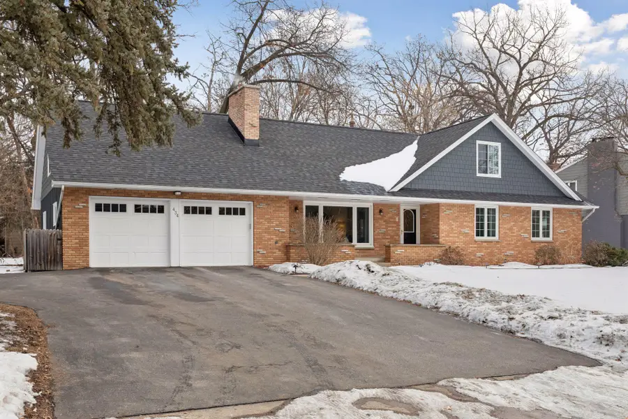 434 Yosemite Avenue N, Minneapolis, MN 55422 - #2