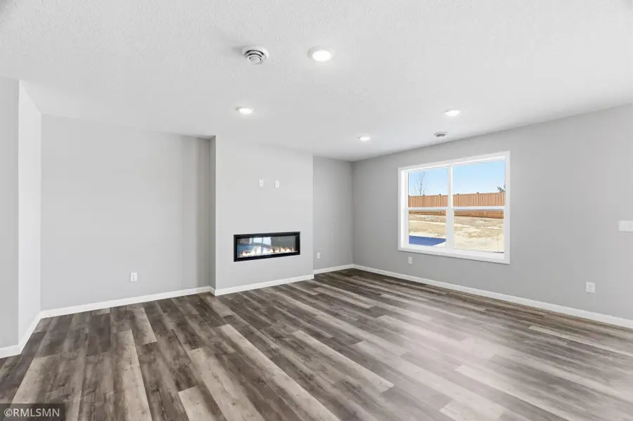 10580 Goodview Avenue S, Cottage Grove, MN 55016 - #3