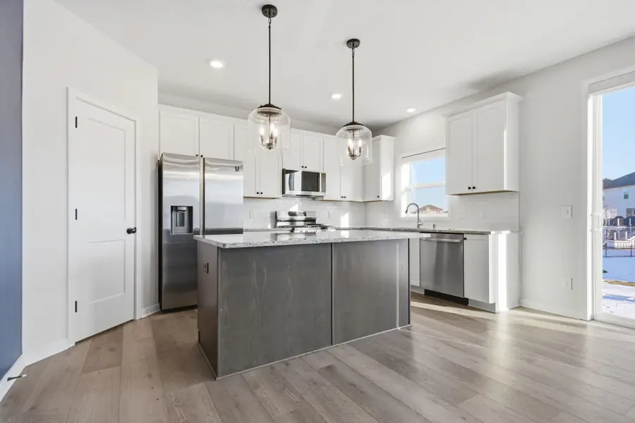 11725 35th Street N, Lake Elmo, MN 55042 - #3