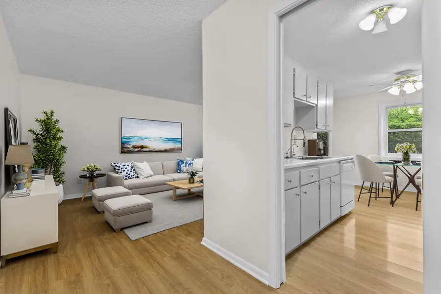 10113 W 34th Street #105, Hopkins, MN 55305 - #3