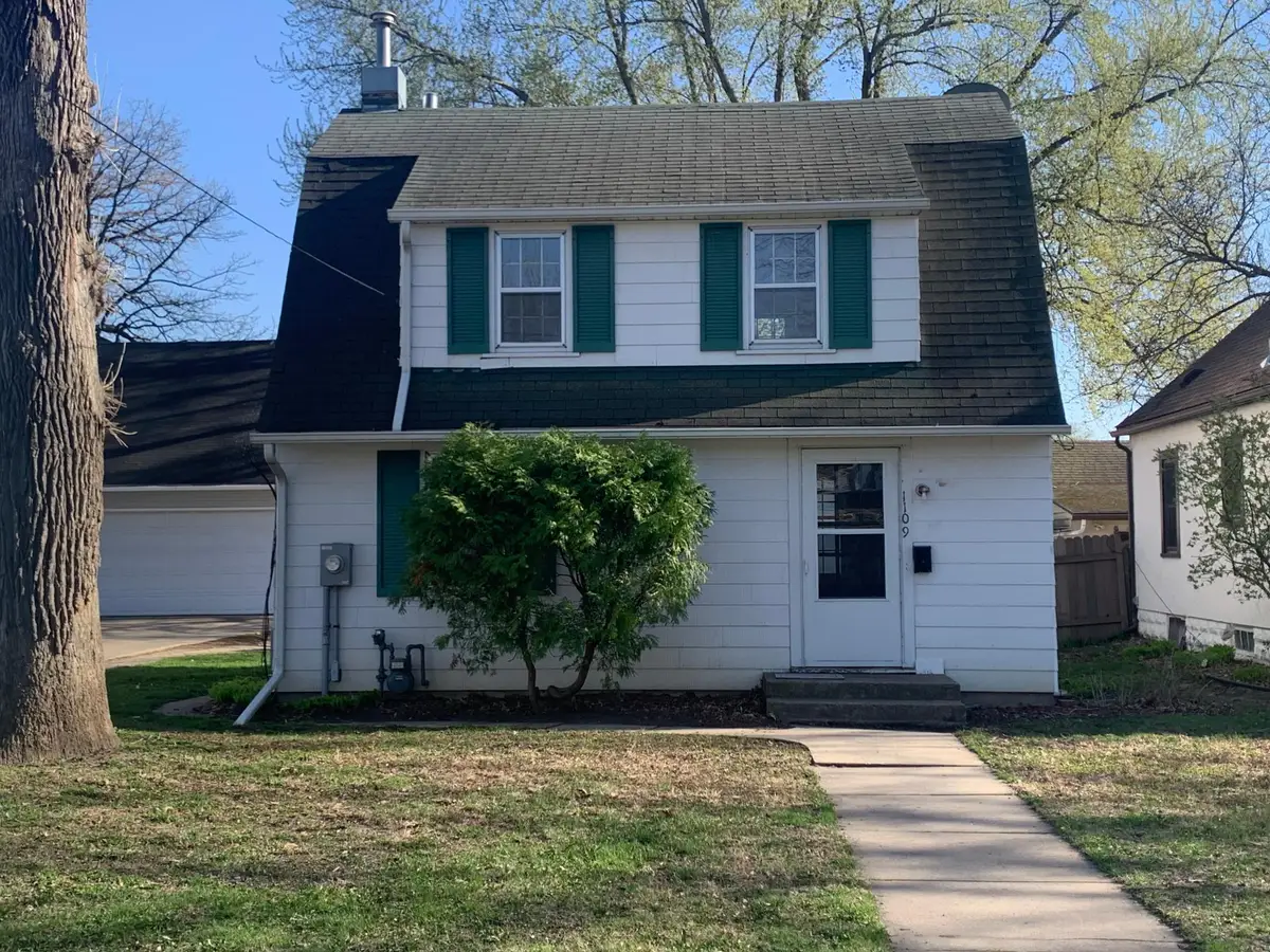 1109 5th Avenue Nw, Austin, MN 55912 - #1