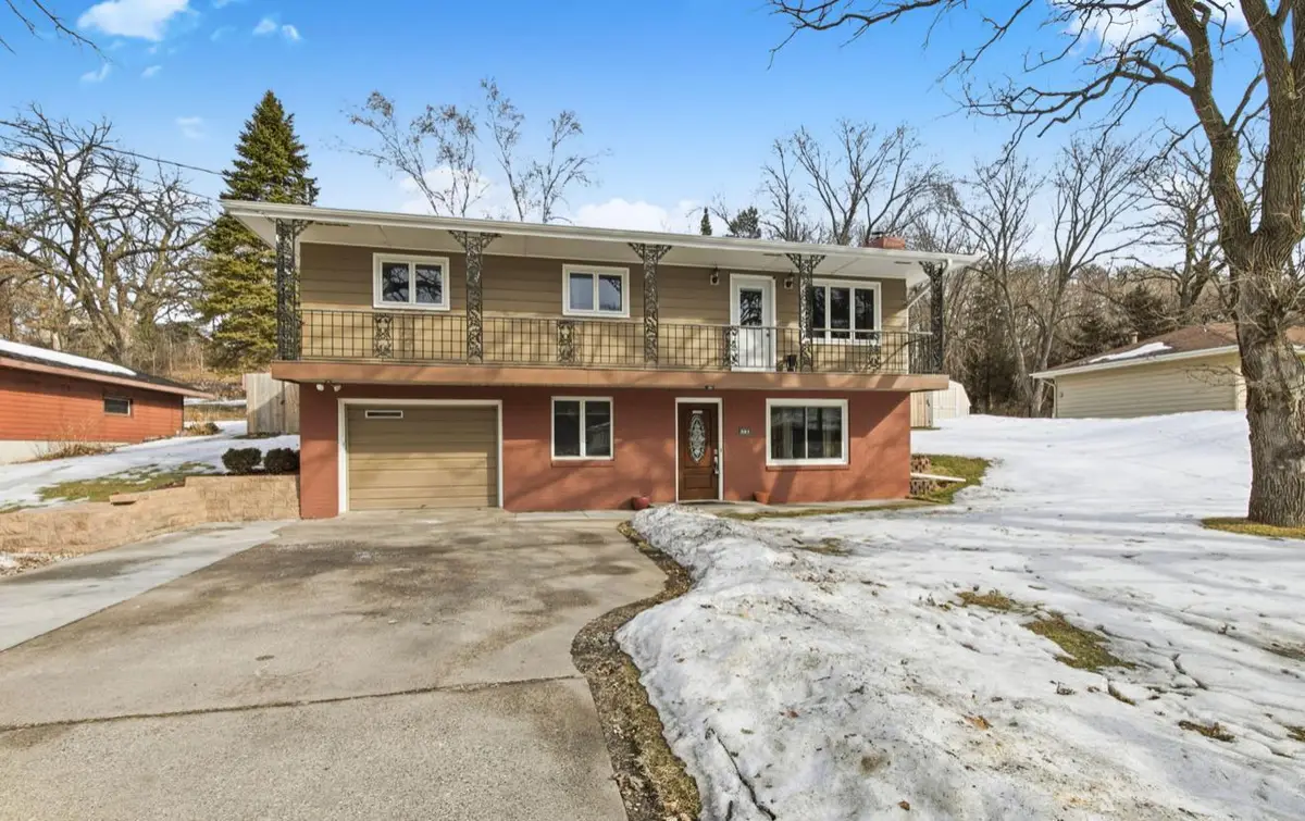 507 5th Street S, Sauk Rapids, MN 56379 - #1