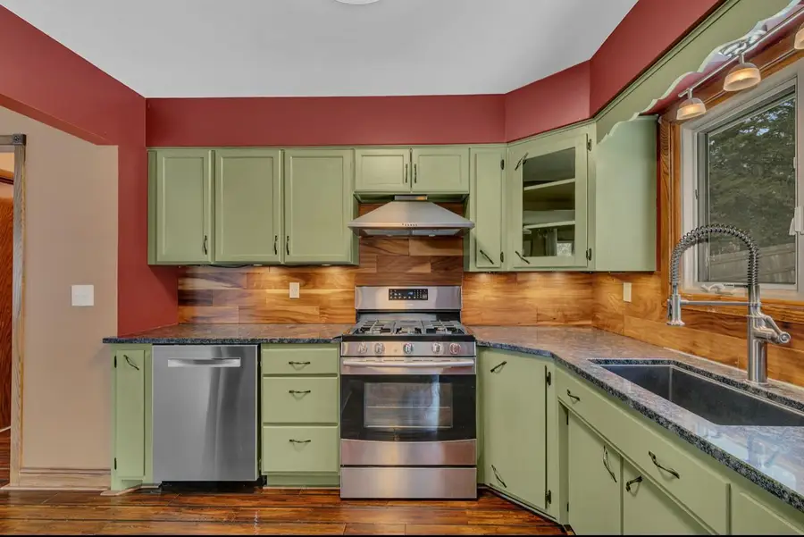 507 5th Street S, Sauk Rapids, MN 56379 - #3