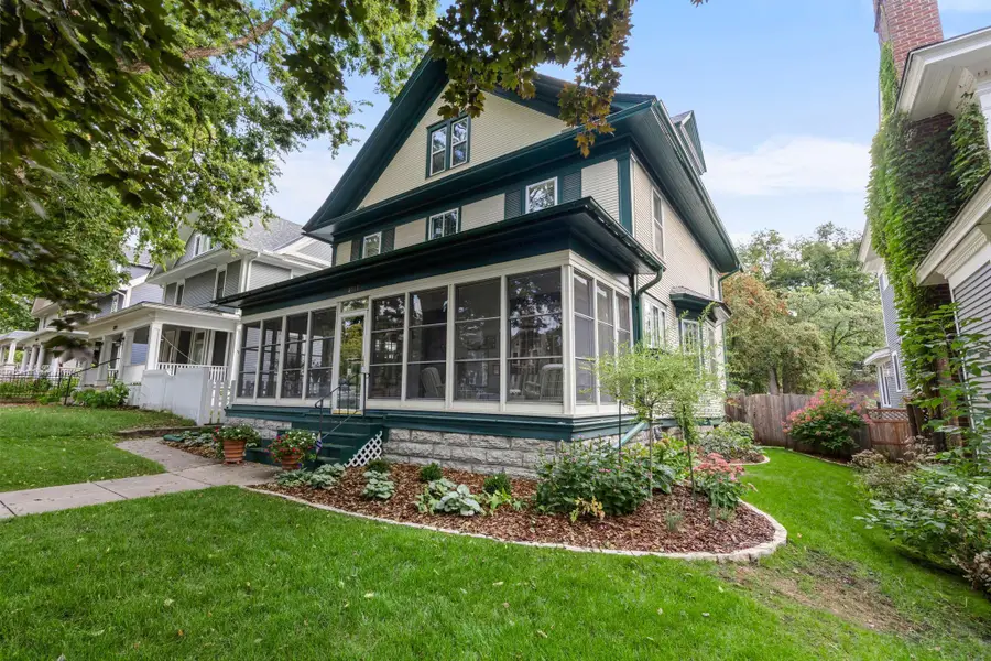 2017 Girard Avenue S, Minneapolis, MN 55405 - #2