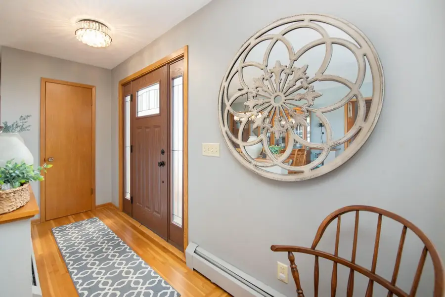 521 7th Avenue Ne, Waseca, MN 56093 - #2