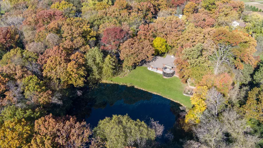 8717 Demontreville Trail N, Lake Elmo, MN 55042 - #2