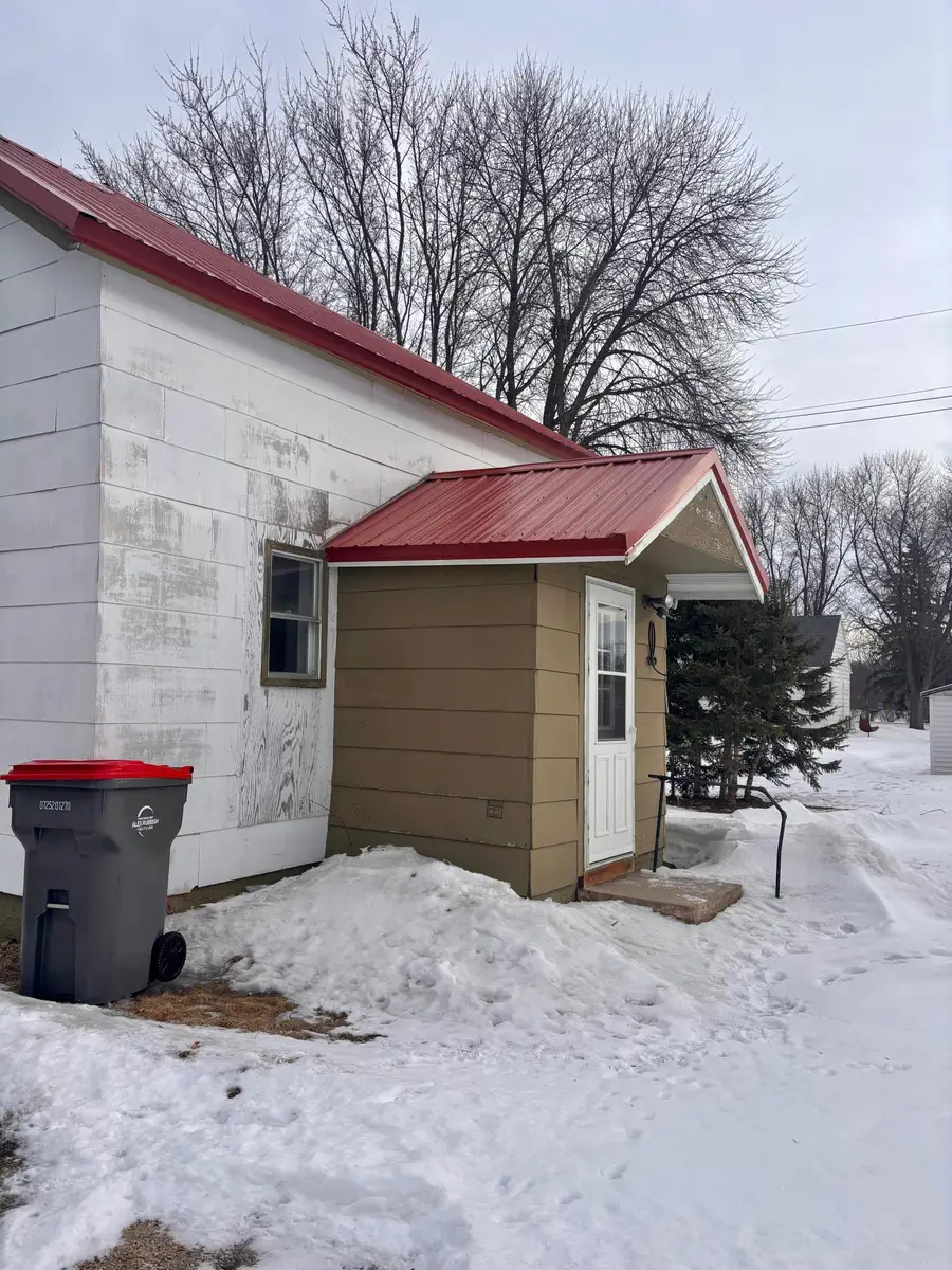 113 E Ash Street, Parkers Prairie, MN 56361 - #2
