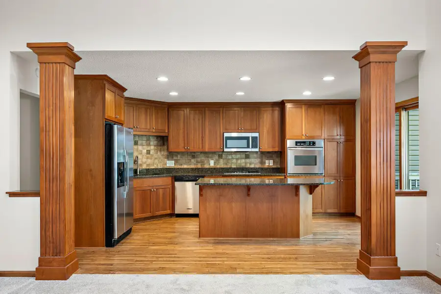 1598 Summit Shores Circle, Burnsville, MN 55306 - #3