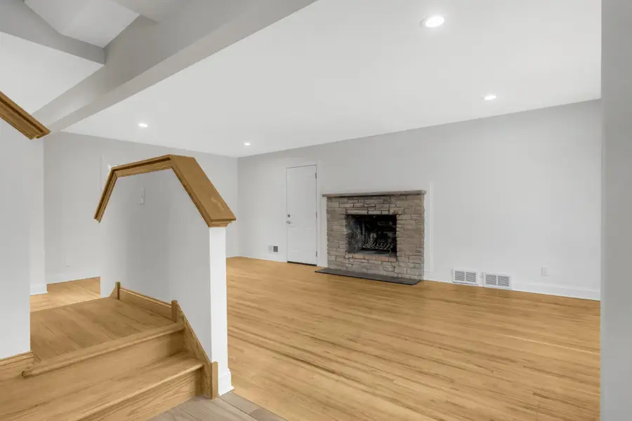 1077 Century Avenue S, Maplewood, MN 55119 - #2