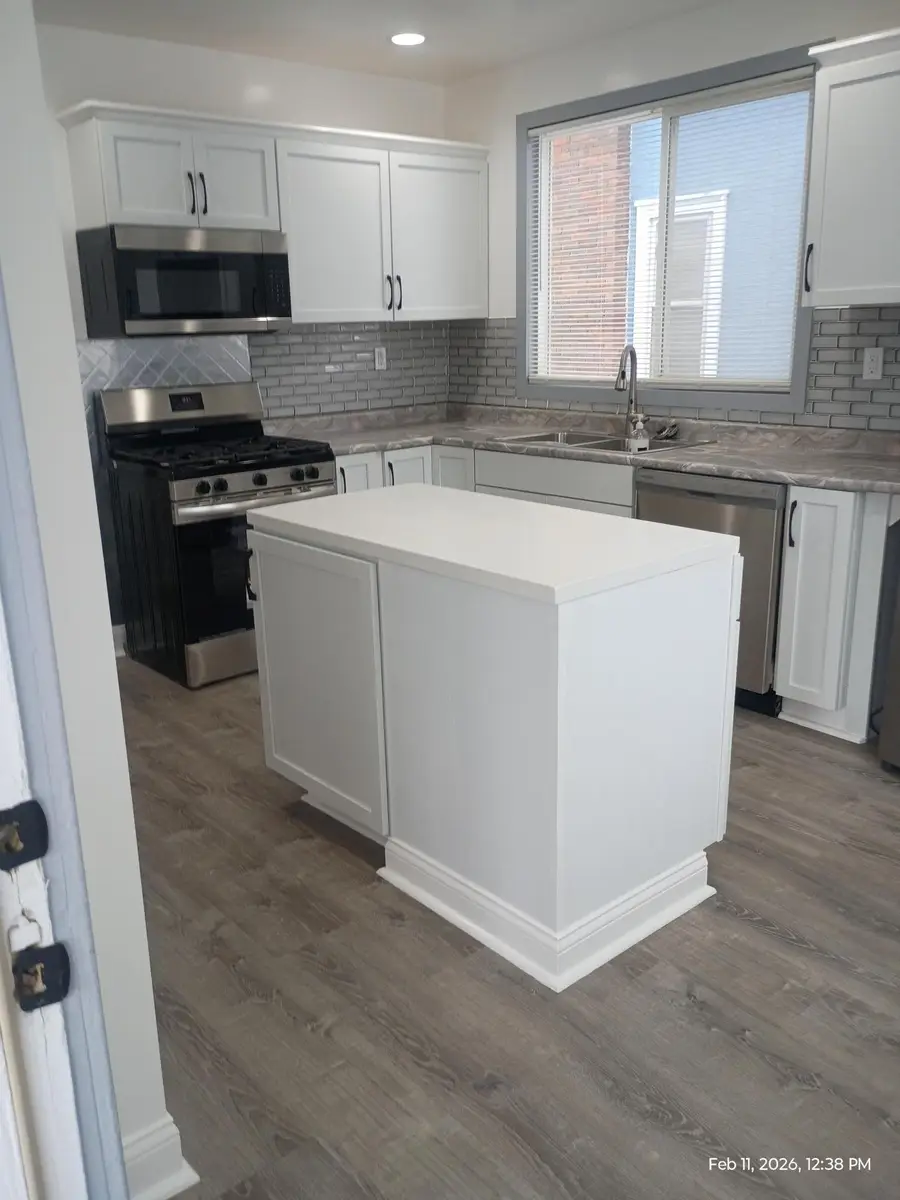 2806 Humboldt Avenue N, Minneapolis, MN 55411 - #3