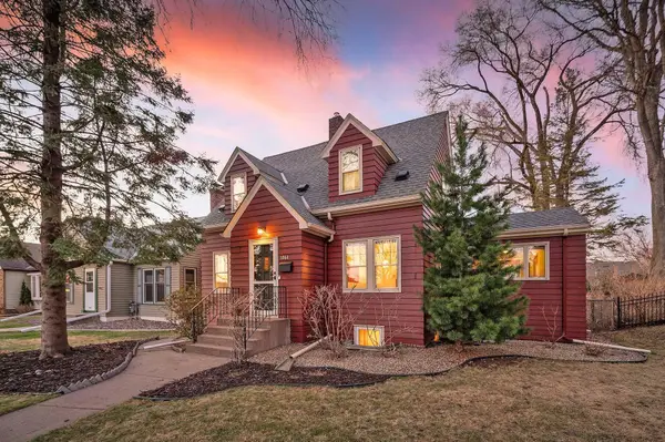 1861 Rome Avenue, Saint Paul, MN 55116