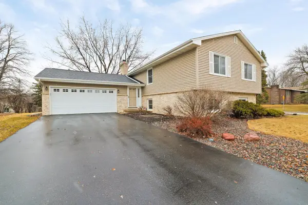 9200 67th Avenue N, Brooklyn Park, MN 55428