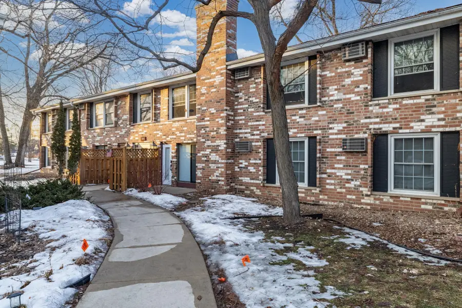 4584 Cedar Lake Road S #6, Saint Louis Park, MN 55416 - #2