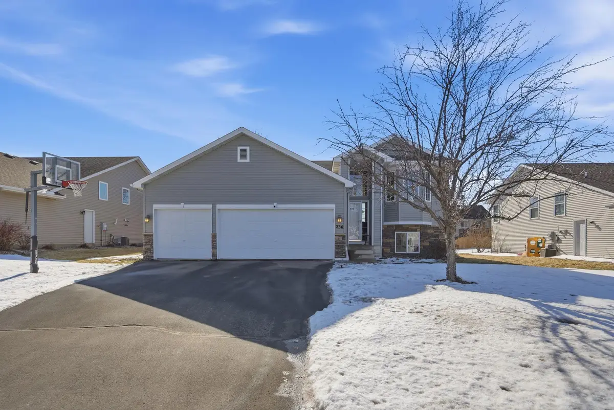 236 Ardennes Avenue E, Shakopee, MN 55379 - #1