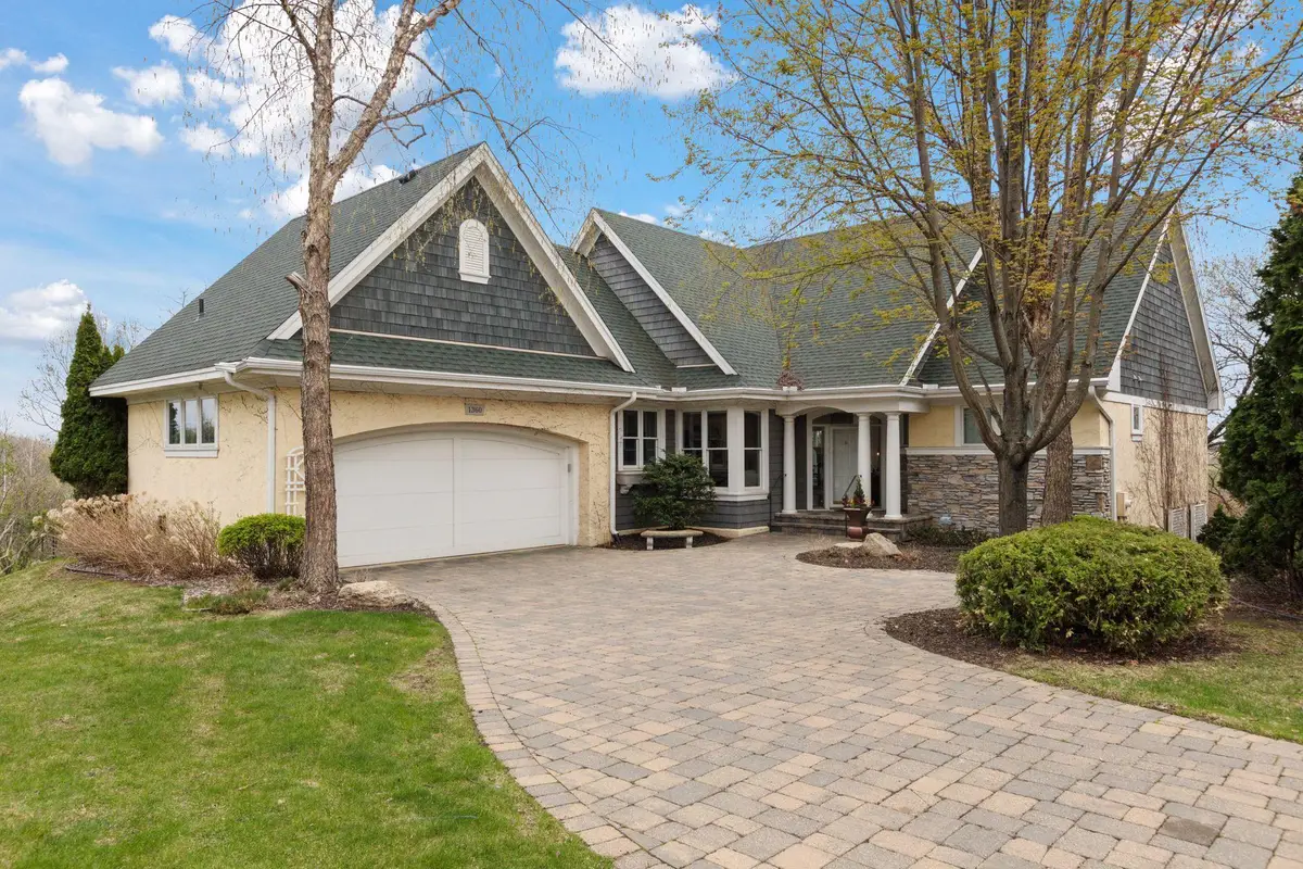 1360 Skyline Drive, Golden Valley, MN 55422 - #1