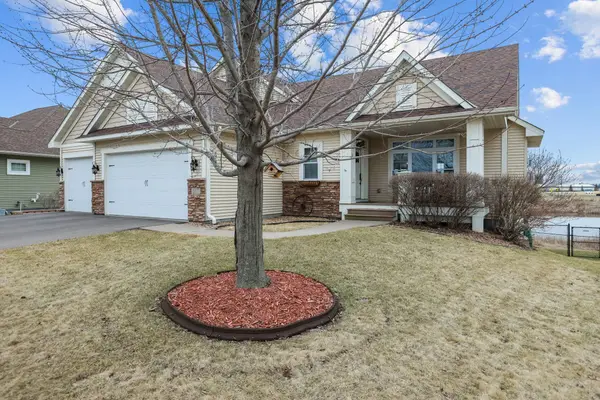 5373 199th Street N #N, Forest Lake, MN 55025