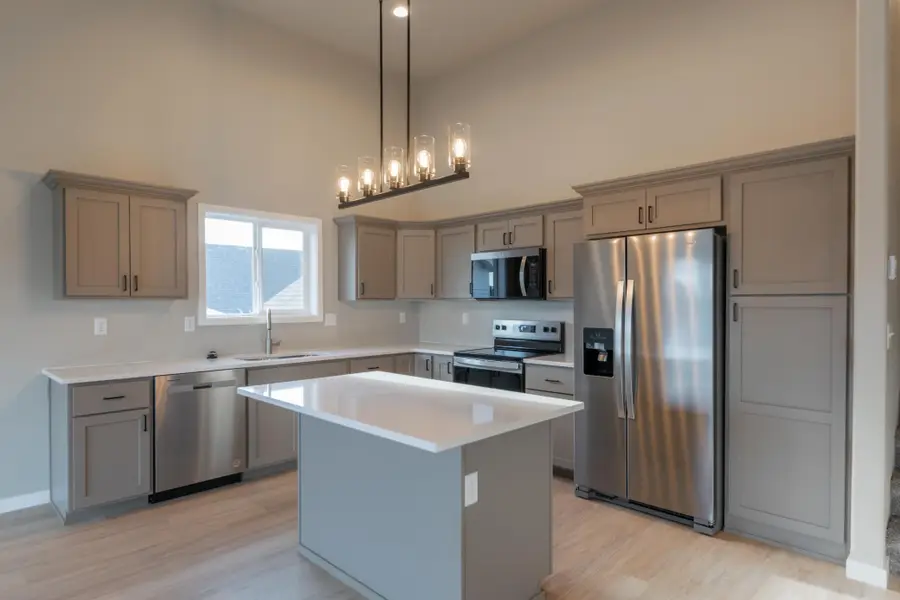 1879 19th Avenue N, Wahpeton, ND 58075 - #3