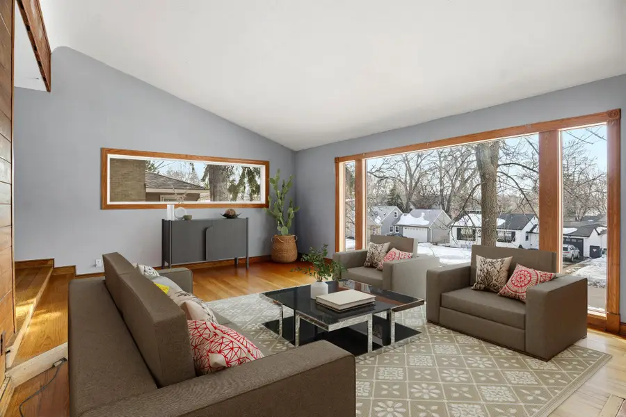 3716 Abbott Avenue N, Robbinsdale, MN 55422 - #3