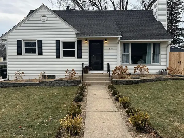 1537 8th Avenue Ne, Rochester, MN 55906