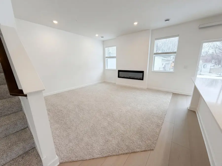 3092 Vanderbie Street, Saint Paul, MN 55117 - #2