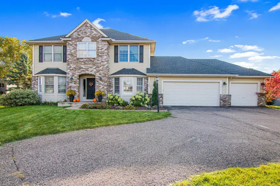 1883 Lochaven Drive, Woodbury, MN 55125 - #2