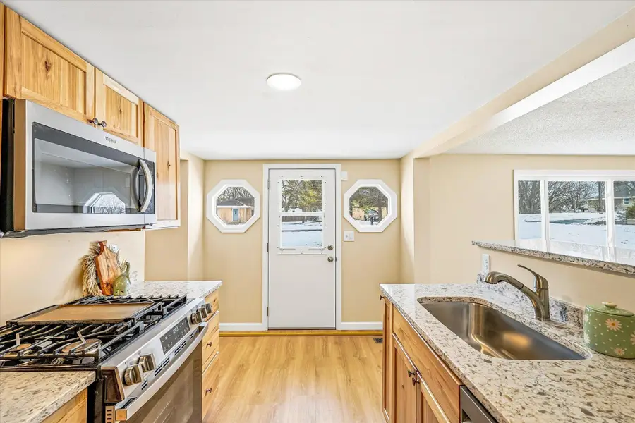 6575 Anoka Street Ne, Fridley, MN 55432 - #3