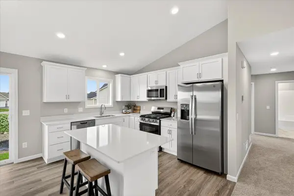 129 Terning Way, Howard Lake, MN 55349