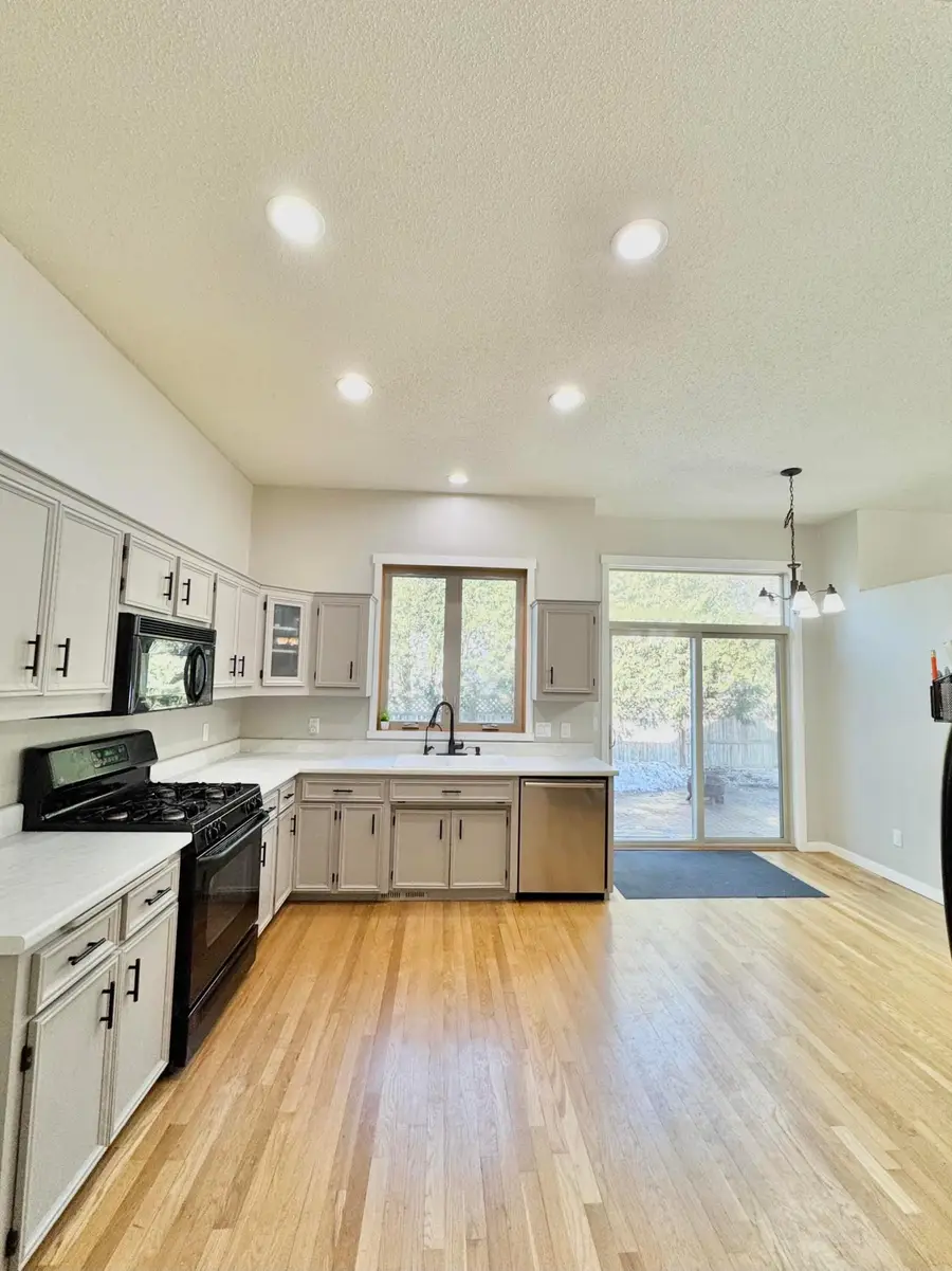 8561 Flamingo Drive, Chanhassen, MN 55317 - #3