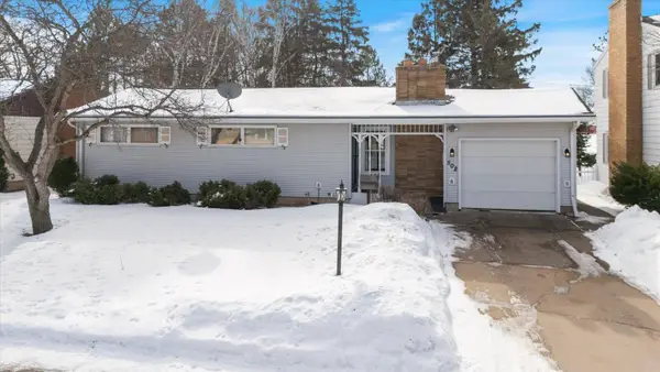 502 N Inner Drive, Hibbing, MN 55746
