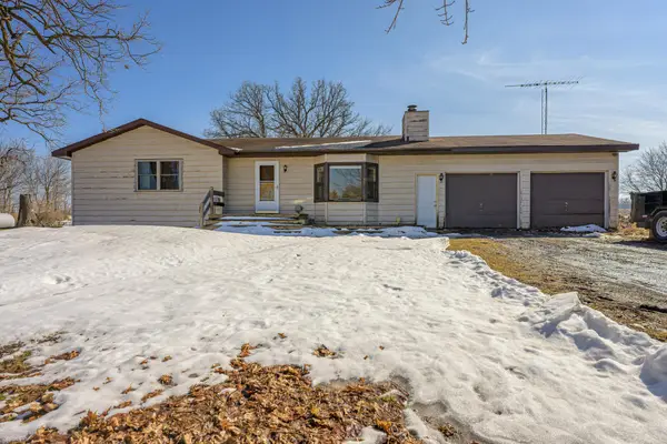 13893 200th Street, Hutchinson, MN 55350