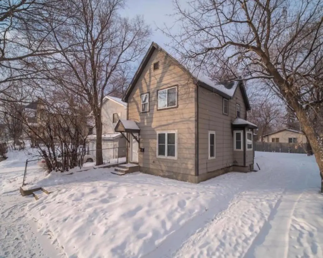 9 Acker Street W, Saint Paul, MN 55117 - #1