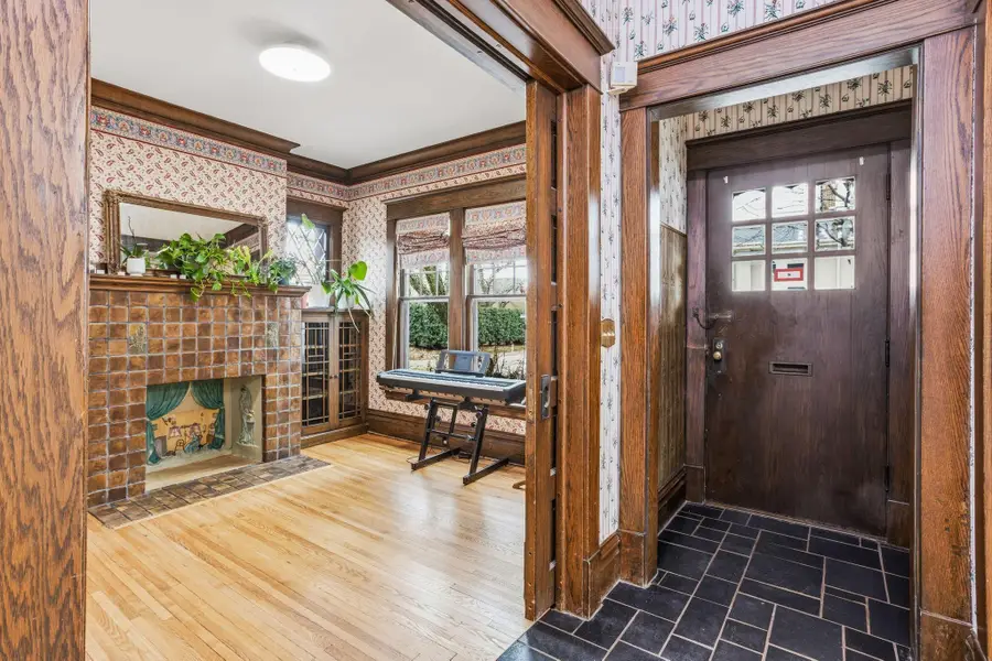 1470 W 35th Street, Minneapolis, MN 55408 - #3