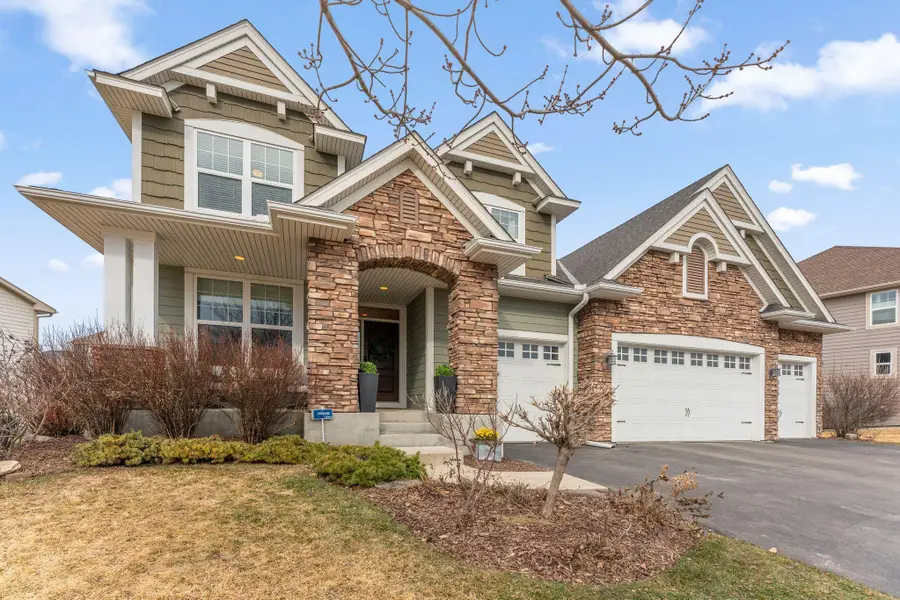 19373 Huntington Avenue, Lakeville, MN 55044 - #2