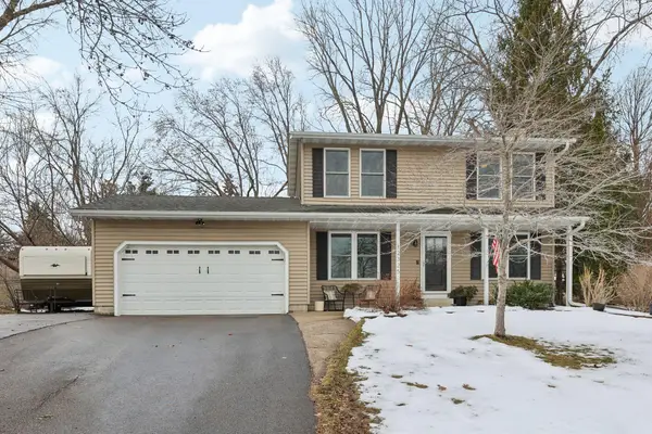 12325 49th Avenue N, Plymouth, MN 55442