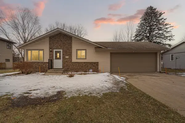 8350 208th Street W, Lakeville, MN 55044