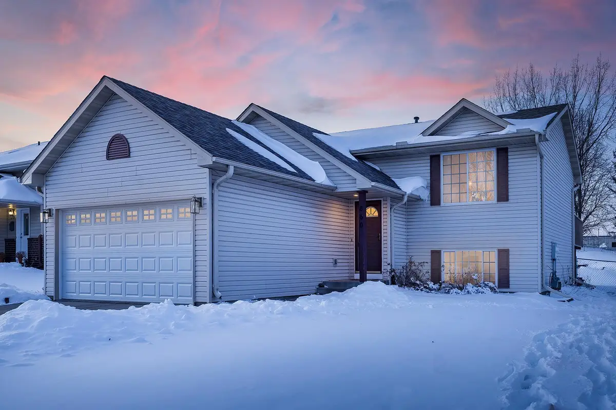 860 Sparrow Road, Waconia, MN 55387 - #1